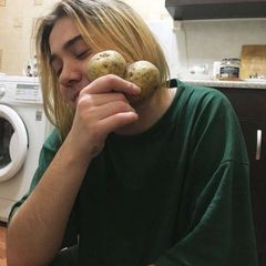 лирика на нитке 🪽(в чистках не участвую) avatar