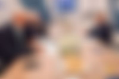 Post media background