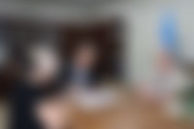 Post media background
