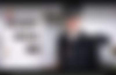 Post media background