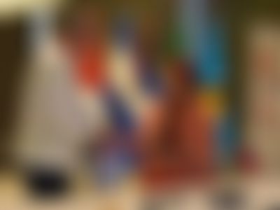 Post media background