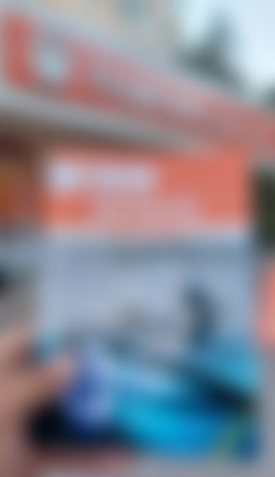 Post media background
