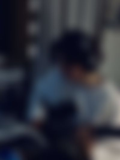 Post media background