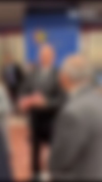 Post media background