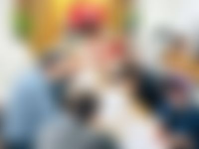 Post media background