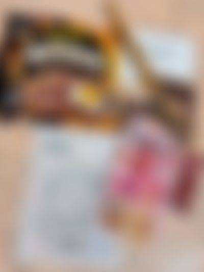 Post media background