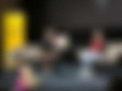 Post media background
