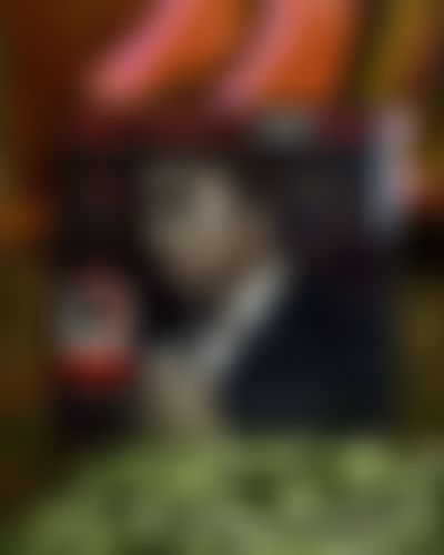 Post media background