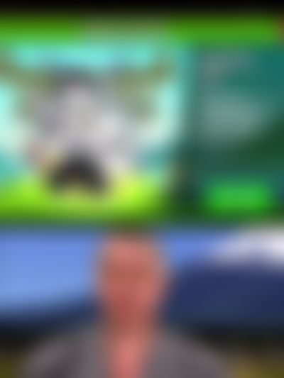 Post media background