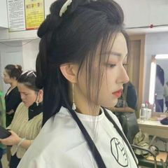 актив чат от Cheng Xiao avatar