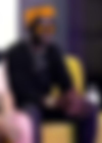Post media background