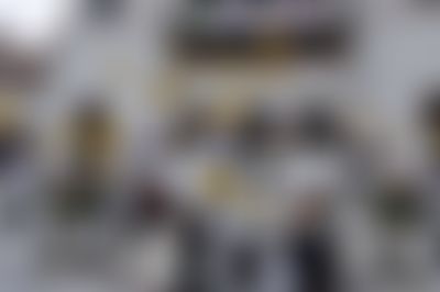 Post media background