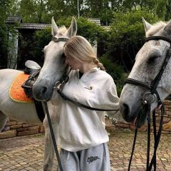 ушла лантанова (псевд не брать) avatar