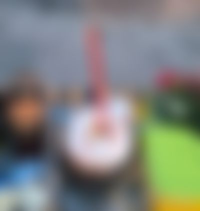 Post media background