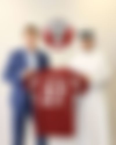 Post media background