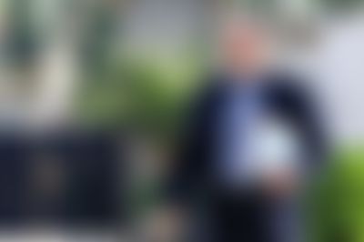 Post media background