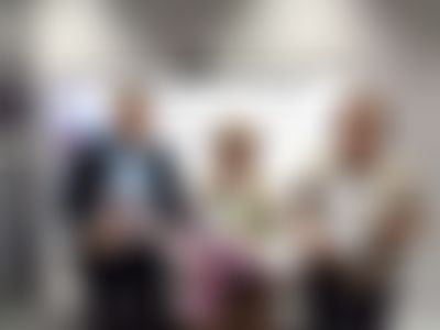 Post media background