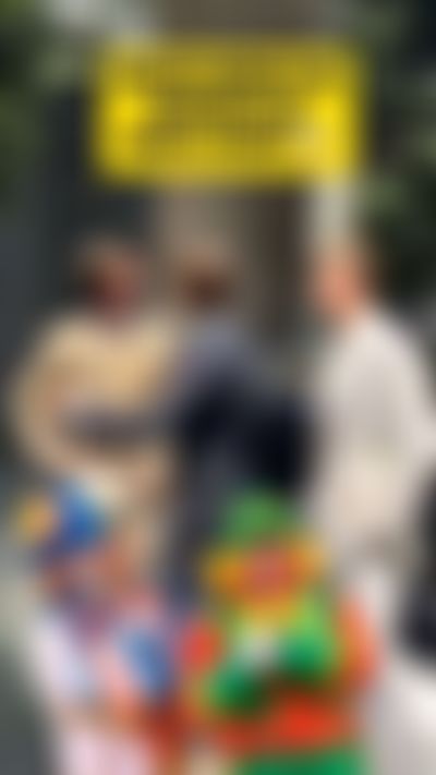 Post media background