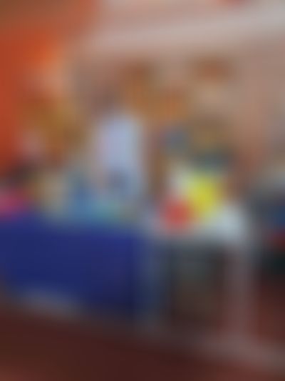 Post media background