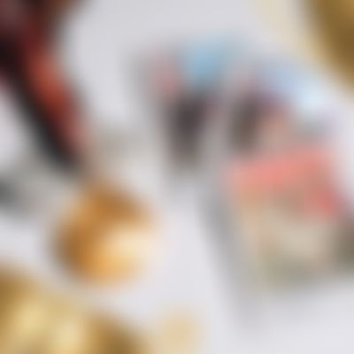 Post media background