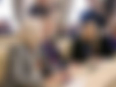 Post media background