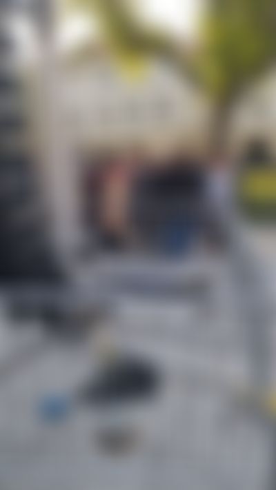 Post media background