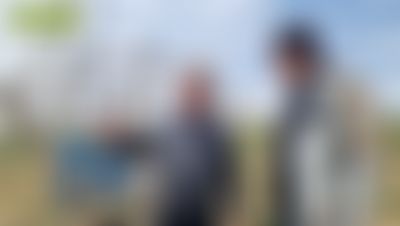 Post media background