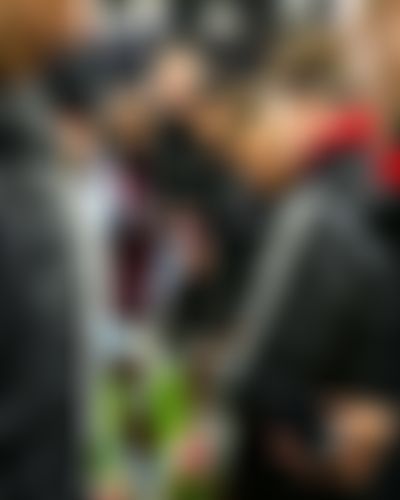 Post media background