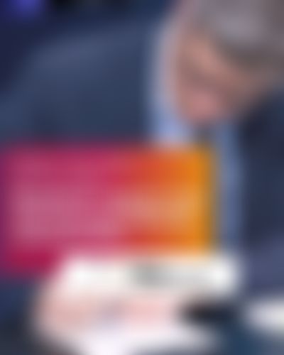 Post media background
