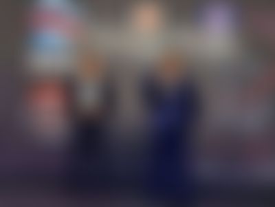 Post media background