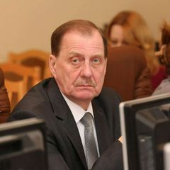 Павел Сурков avatar