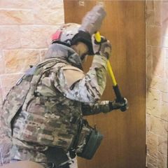 war webm. avatar