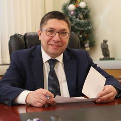 Леонид Николаев avatar