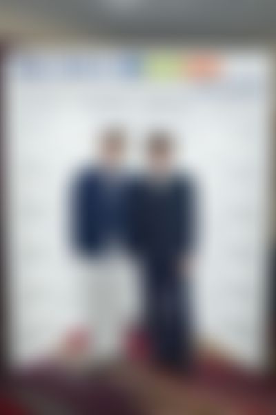 Post media background
