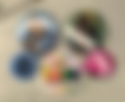 Post media background