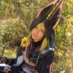 Apolinaria avatar