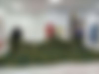 Post media background