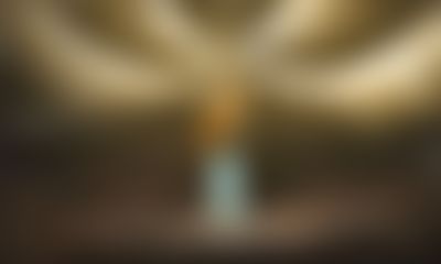 Post media background