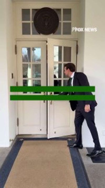 Post media