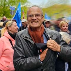 Dr.Daniel Langhans, Kommunikationstrainer & Aktivist für die Menschenwürde avatar