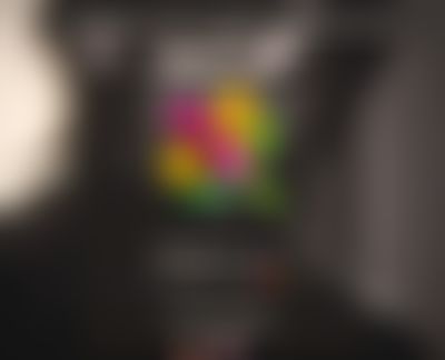 Post media background