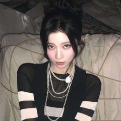 HOT GIRLY 🔥🖤 avatar