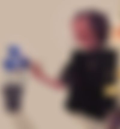 Post media background