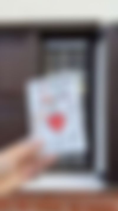 Post media background