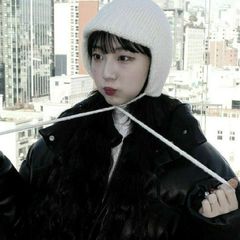 Weapön Yeojin avatar