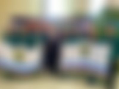 Post media background
