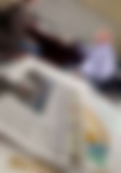 Post media background