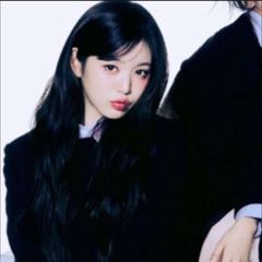 for every͟͟o͟͟u͟͟ng - 장wonyoung avatar