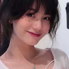 女神❤️路人视角|时尚街拍 avatar