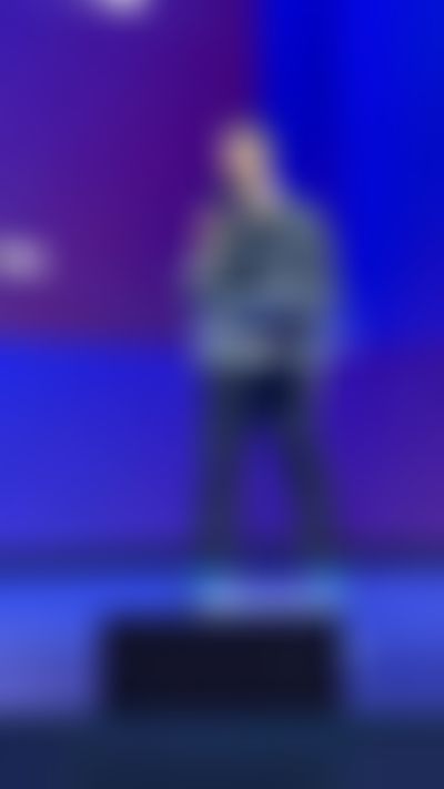 Post media background